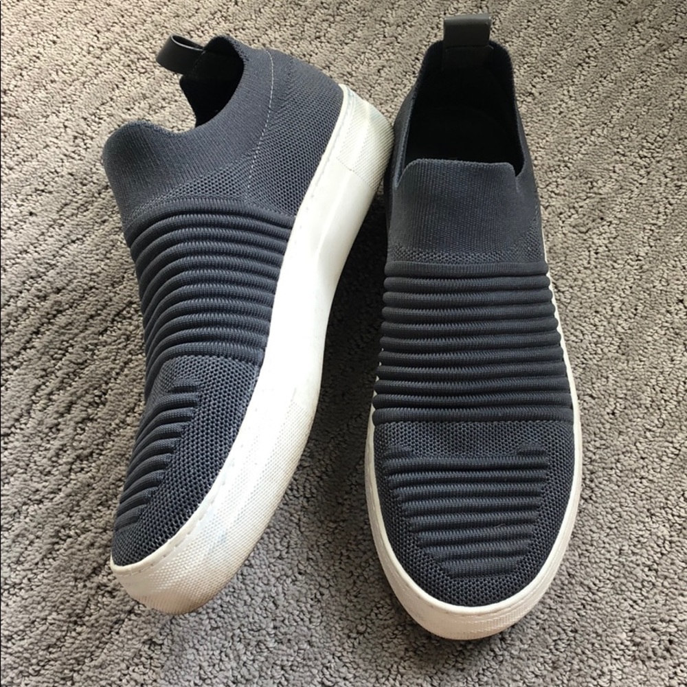 ✨Madden Girl Sneakers✨